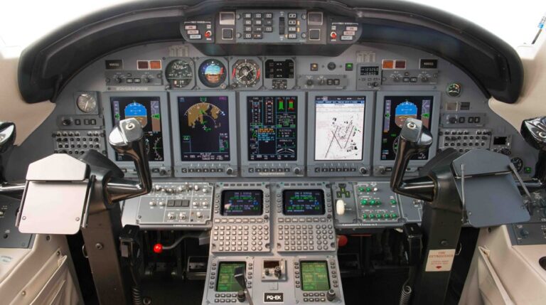 1998_Citation_X_Elite-3
