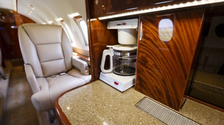 258179-Galley-Detail-Elliott-Web