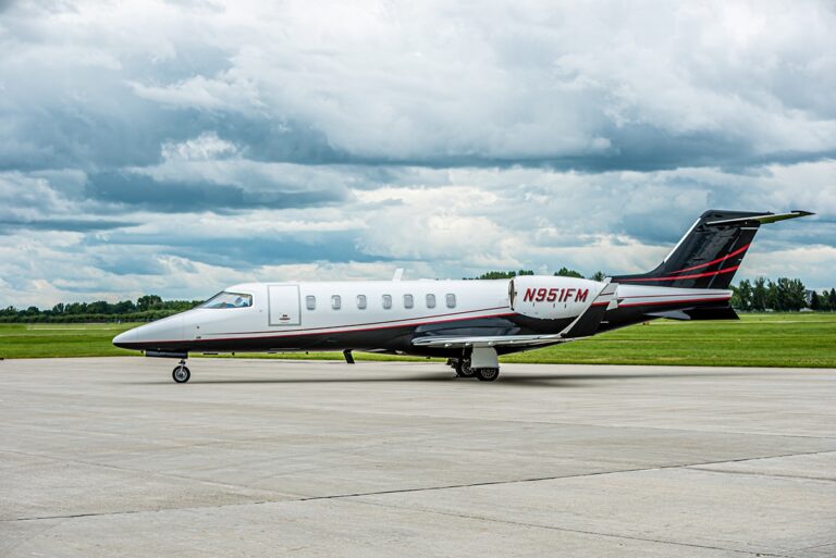 45-2077_LEAR-45XR26