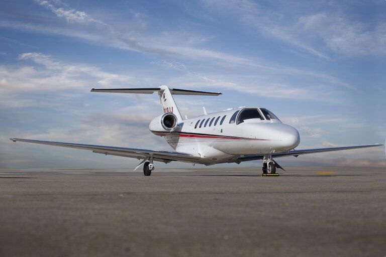 525A-0310-Exterior-3_1200x800