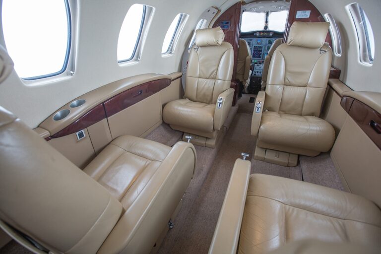 525A-0310-Interior-Angle_1200x800
