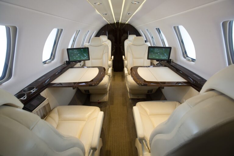 525C-0048-interior_1200x800