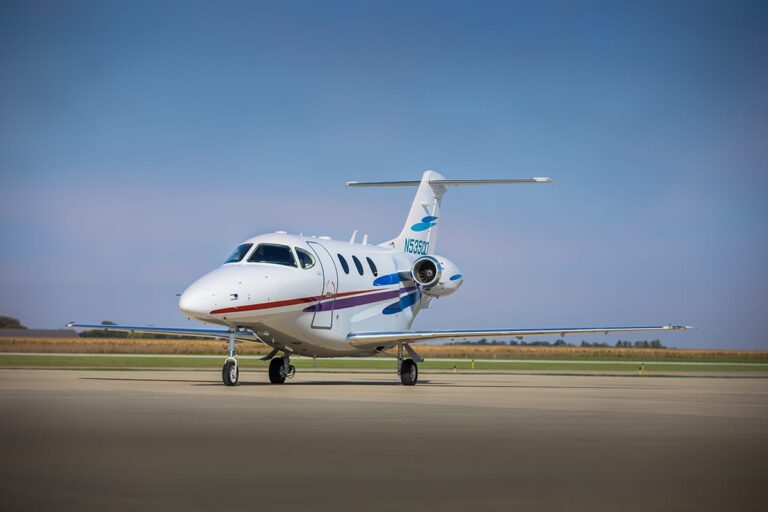 535CD_Premier_Elliott_Aviation_by_FossImagery_007