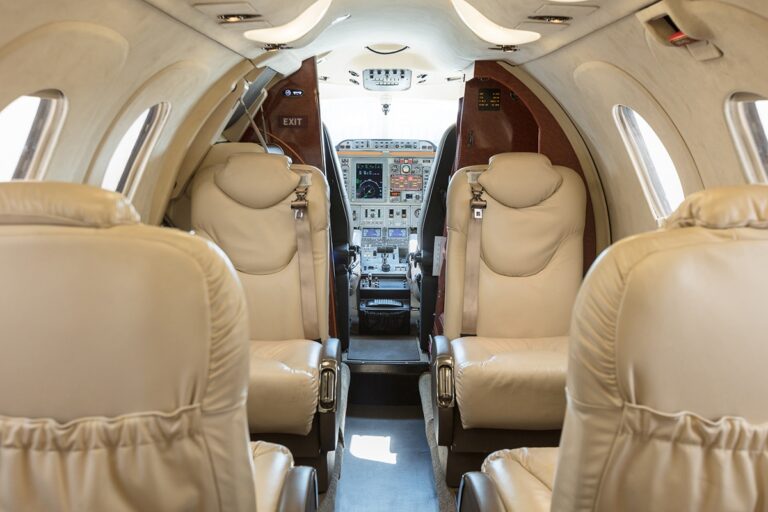 535CD_Premier_Elliott_Aviation_by_FossImagery_047