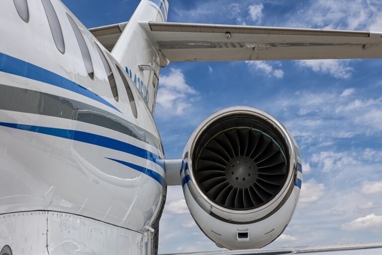 900XP-N416RR-19-low-res