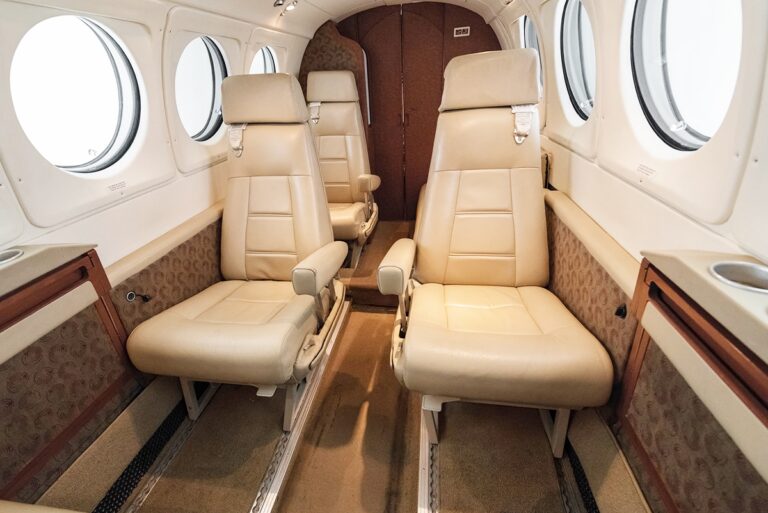 BB-1279-Interior-Pic-4