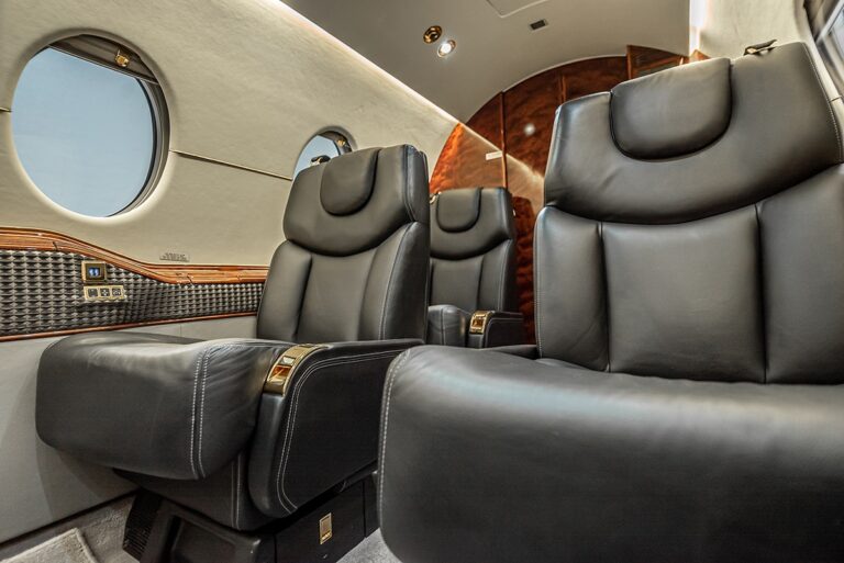 Beechcraft-400A-RK-255-DSC00746