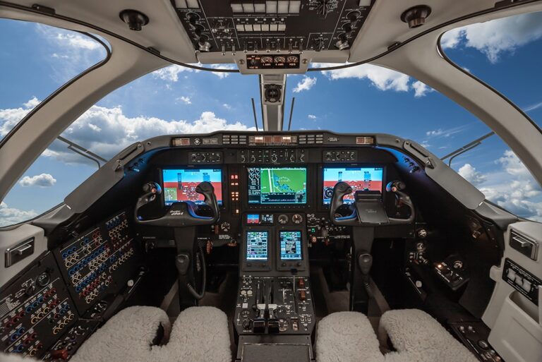 Beechcraft-400A-RK-255-DSC00776-2