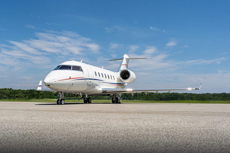 Challenger-650-62