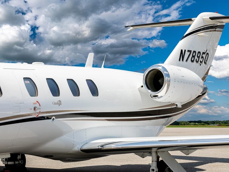 Citation-CJ1-N7895Q-23