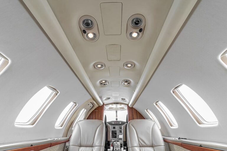 Citation-CJ1-N9036W-13