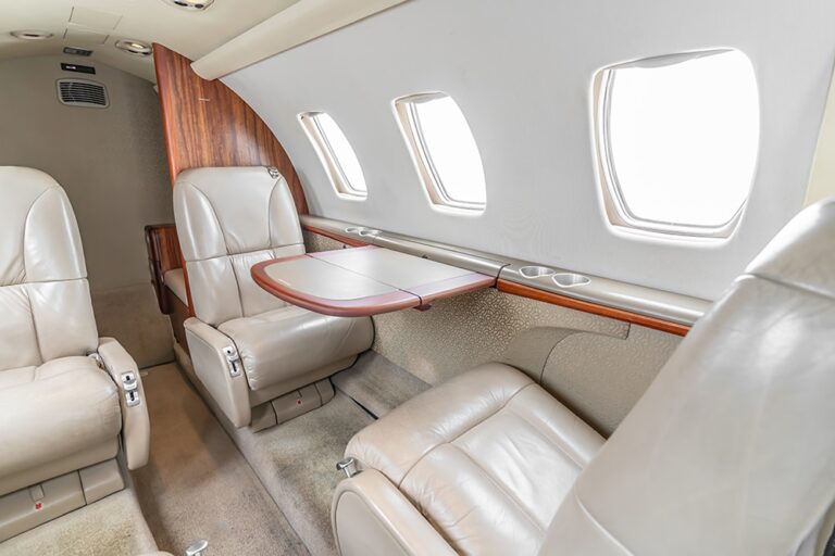 Citation-CJ1-N9036W-8