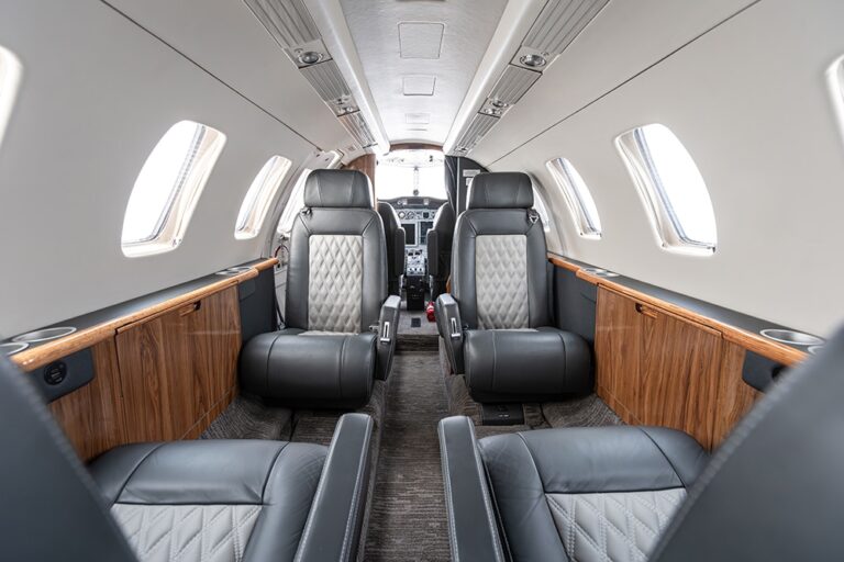 Citation-CJ1-N918BK-14