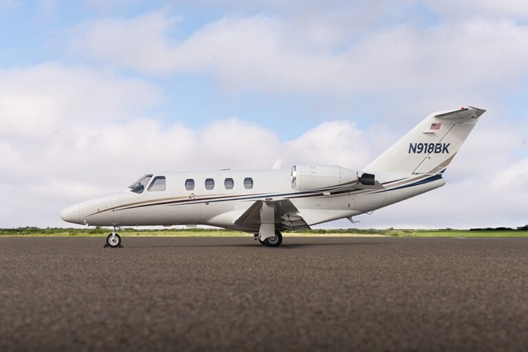 Citation-CJ1-N918BK-39