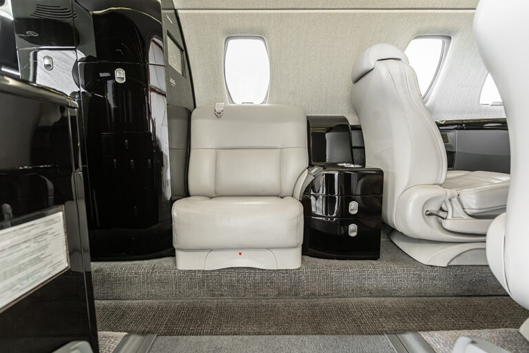Citation-CJ4-N419CE-19