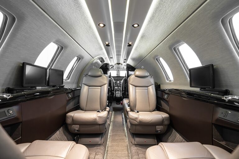 Citation-CJ4-N615WP-20