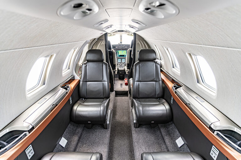 Citation-M2-N46KK-4