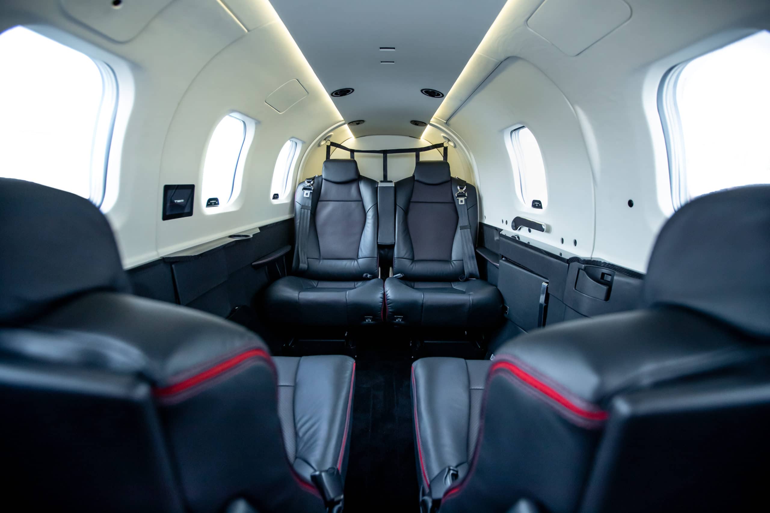 DAHER-TBM-960-INTERIEUR-©-ALEXANDRE-MAGNAN-237-scaled-1