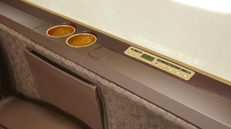 Drink-Rail-921x515-1