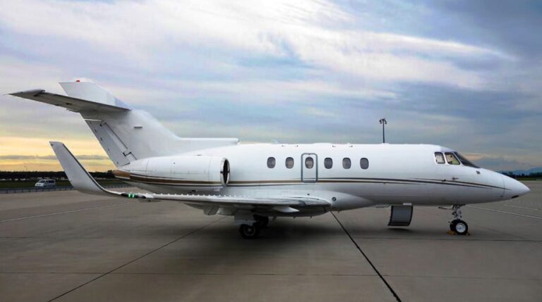 Exterior-side-cc_921x515