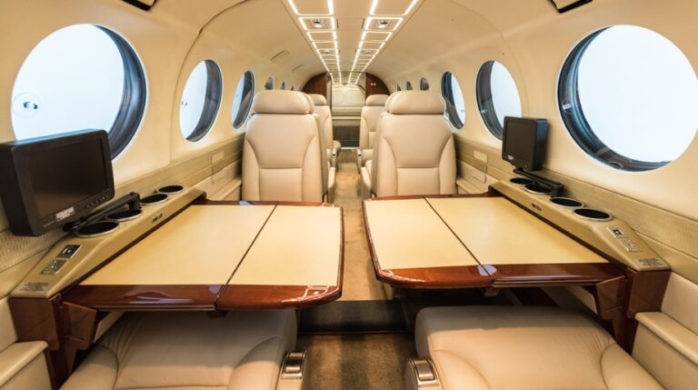 FL-445-Interior-Aft-w-tables-copy-921-x-515