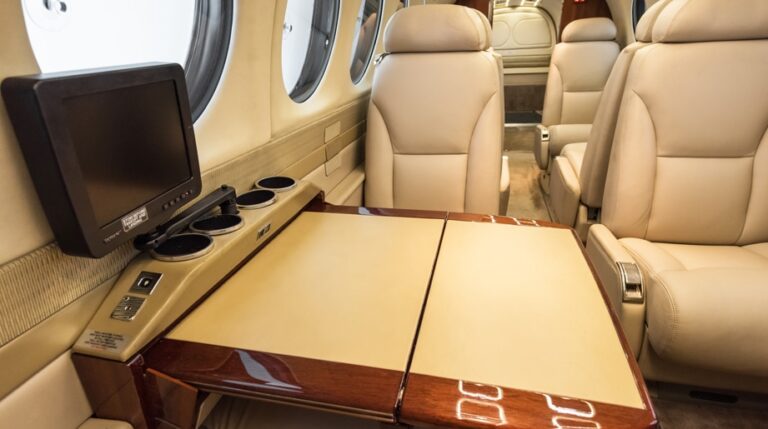 FL-445-Interior-Single-table-copy-921-x-515