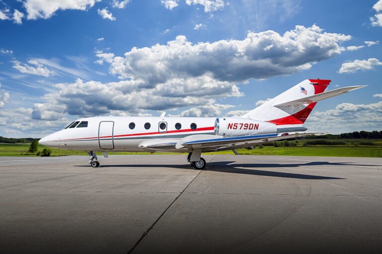 Falcon-20-388-BM7B0023
