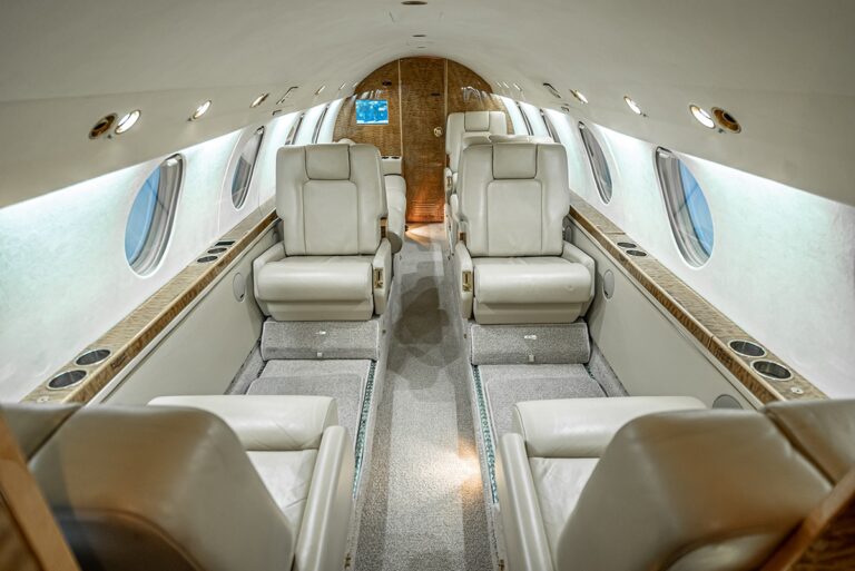 Falcon-20-388-DSC02762