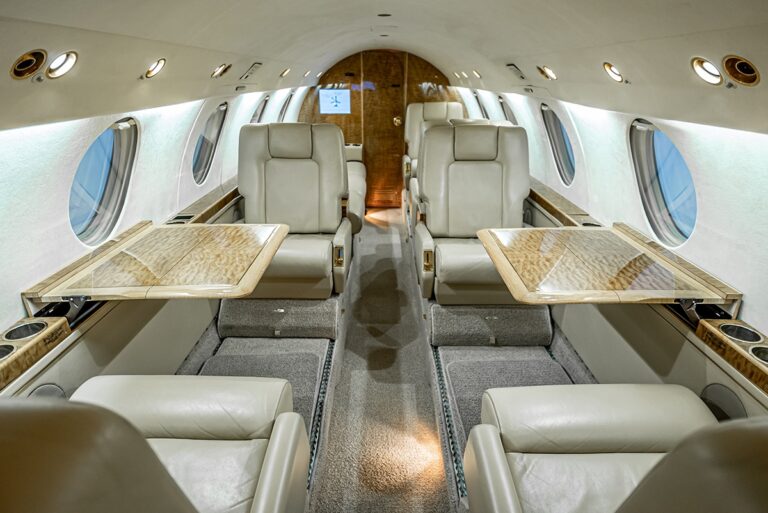 Falcon-20-388-DSC02770