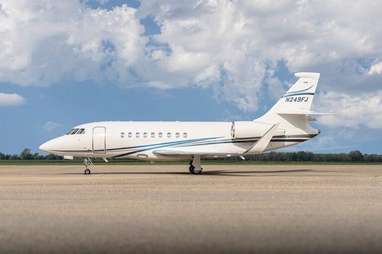 Falcon-2000EX-N249FJ-64