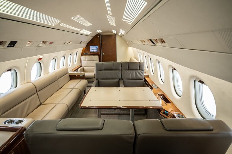 Falcon900B-N910JW-1-4