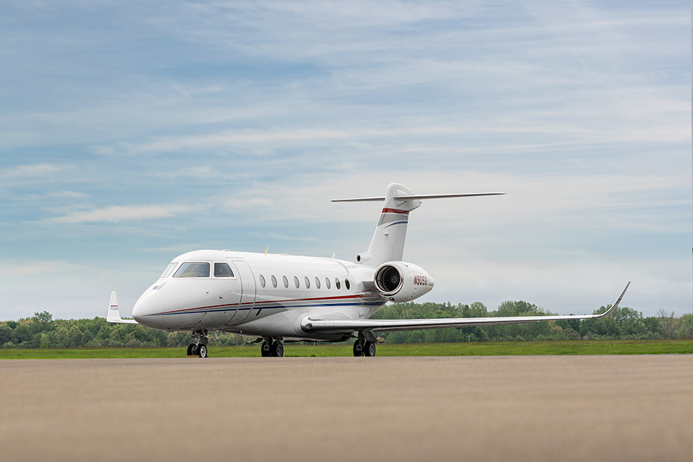 Gulfstream-G280-N905G-1