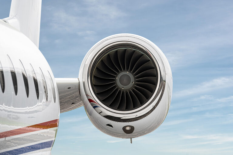 Gulfstream-G280-N905G-9