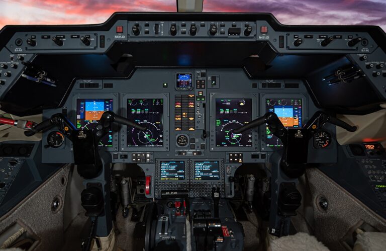 HA-117-Panel
