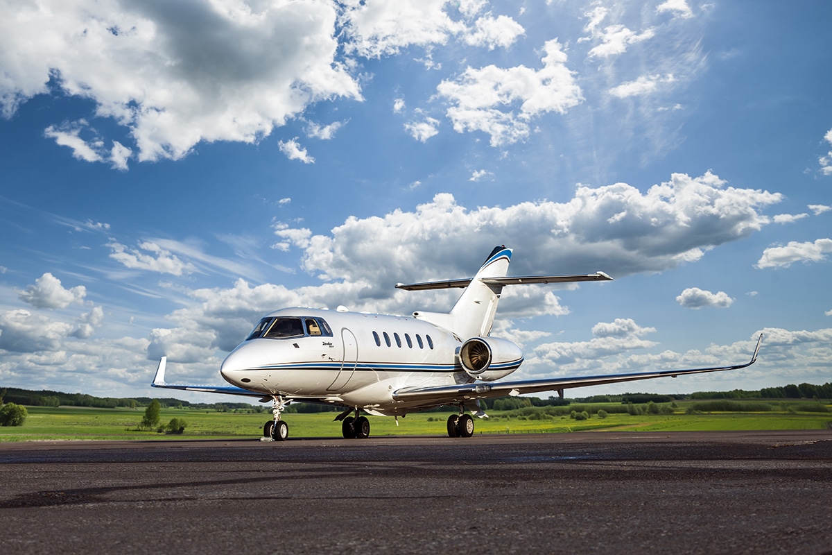 Hawker-900XP_1200x800
