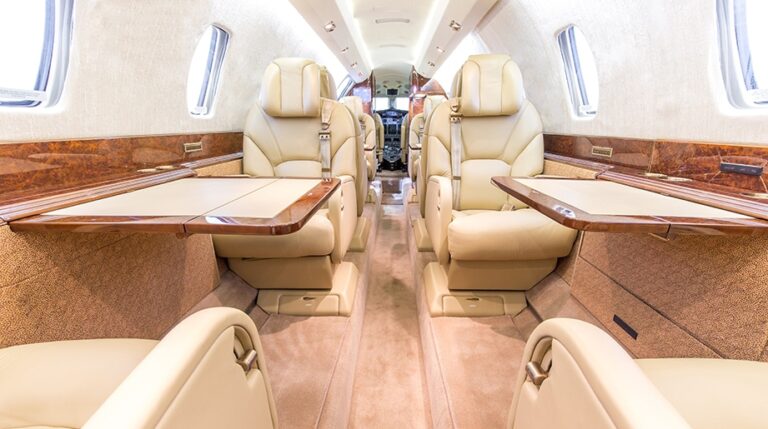 Interior2-921x515-1