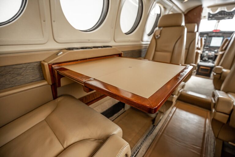 King-Air-200-N436EA-16