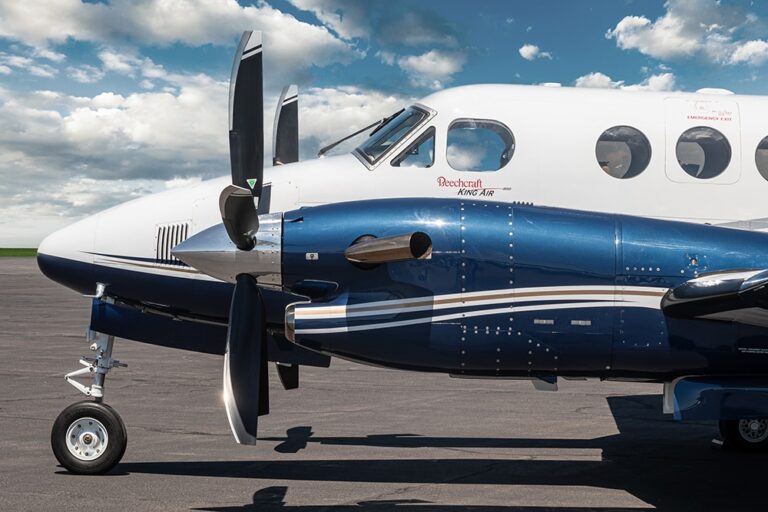 King-Air-350-N416NH-27