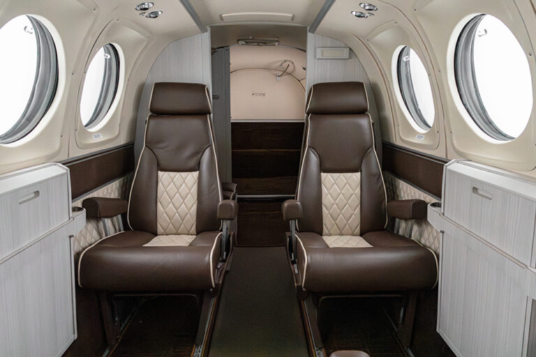 King-Air-B200-N795PA-10
