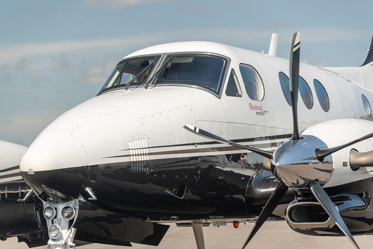 King-Air-C90GTi-N528GM-6