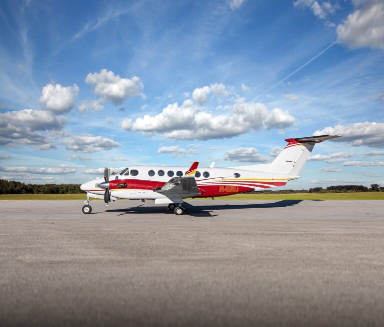 KingAir-350-N4ISU-29-no-logo-low-res