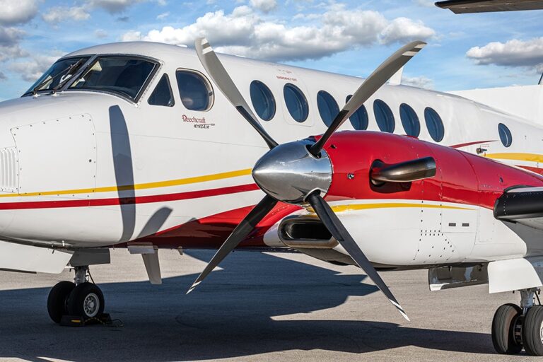 KingAir-350-N4ISU-30