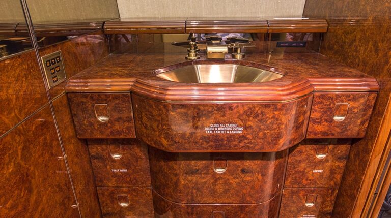 Lav-Sink-921x515-1