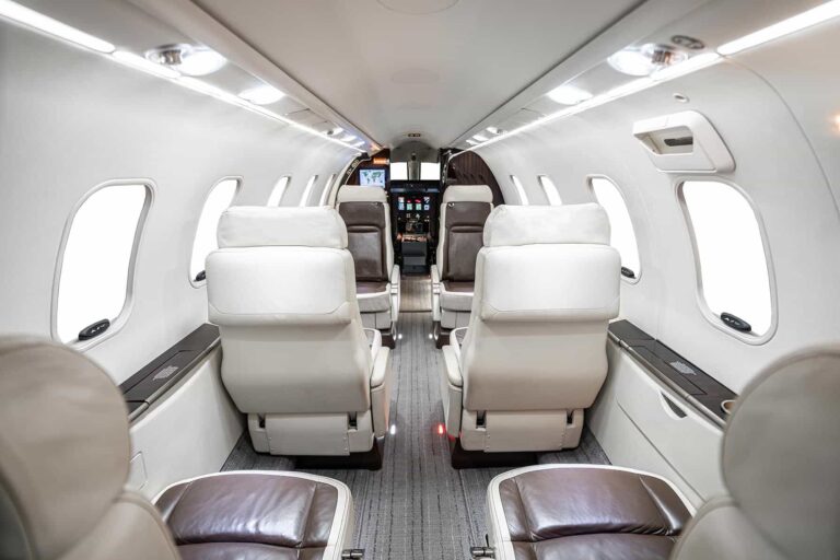 Lear-40XR-N672SC-21-fixed-lower-res