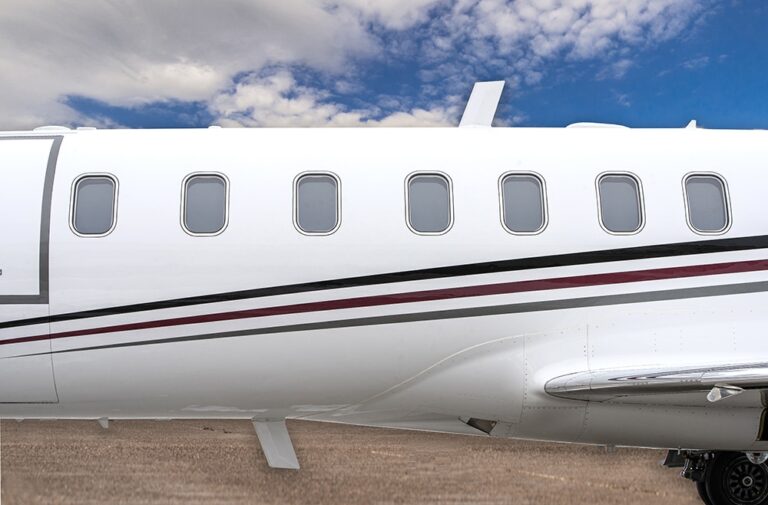Lear-40XR-N672SC-39