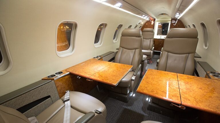 Lear-45-331-Interior-Alternate-View-921x515-1