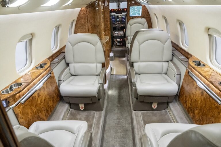 Lear-60XR-N74HT-16