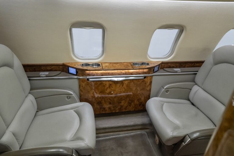 Lear-60XR-N74HT-24