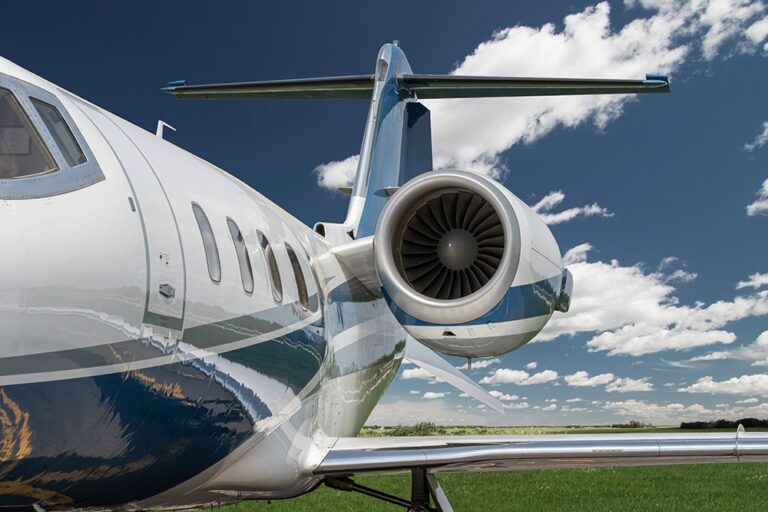 Lear60-N496WH-23