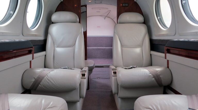 N205RA-Interior-Aft-921-x-515